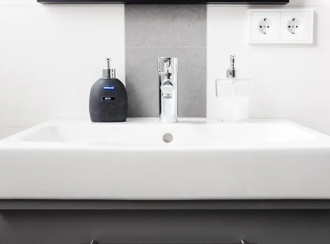 Moderne Mit Seeblick & Terrasse 96qm Apartament